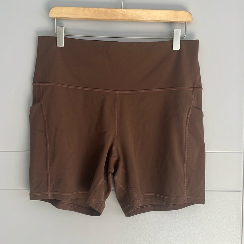 Lululemon Align Pocket Bike Shorts